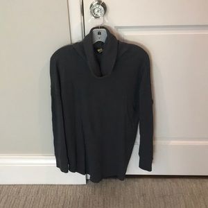 Eddie Bauer women’s thermal top